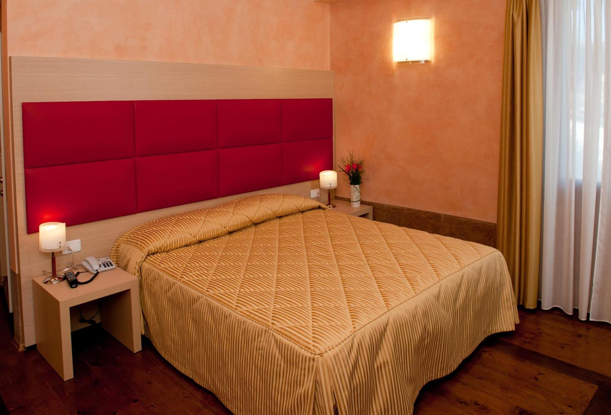 Hotel Villa Maternini Vazzola Værelse billede