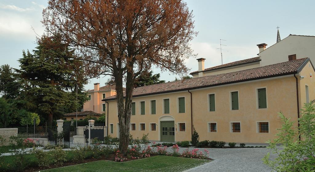 Hotel Villa Maternini Vazzola Eksteriør billede