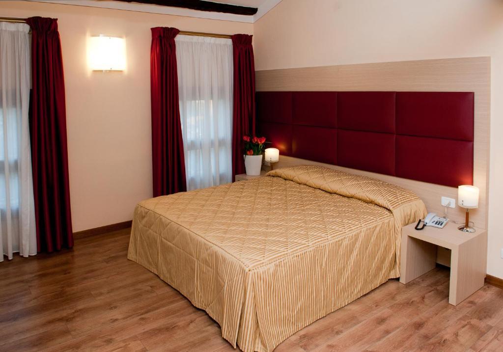 Hotel Villa Maternini Vazzola Værelse billede